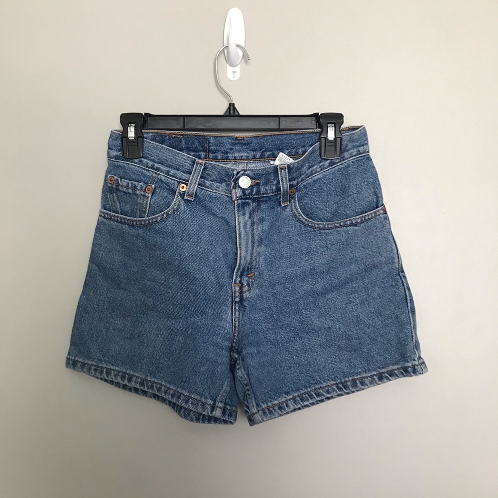 Levi shorts